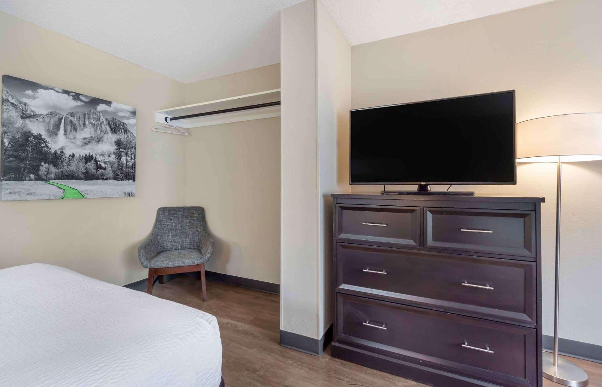 Extended Stay America Suites - Seattle - Redmond Белвю Екстериор снимка